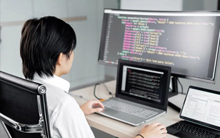 文山 api php源码,下载的php源码怎么运行呢？